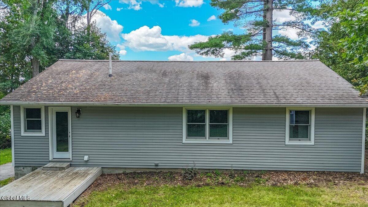 1142 Nys Rt 9p Saratoga Springs NY 12866