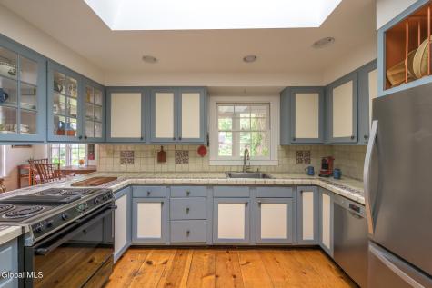 33 Hudson Street Kinderhook NY 12106