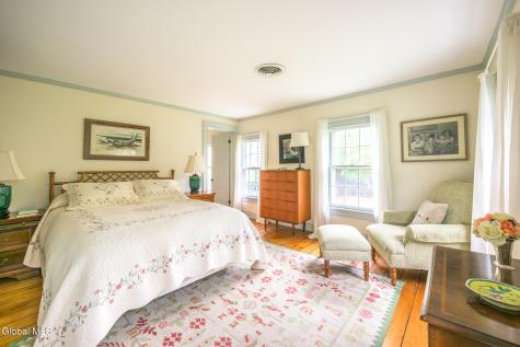 33 Hudson Street Kinderhook NY 12106