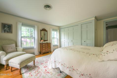 33 Hudson Street Kinderhook NY 12106