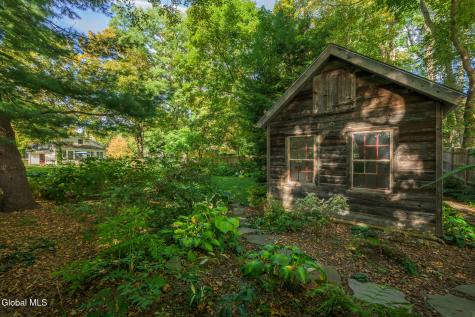 33 Hudson Street Kinderhook NY 12106