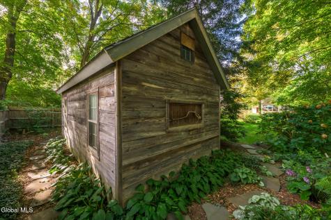 33 Hudson Street Kinderhook NY 12106