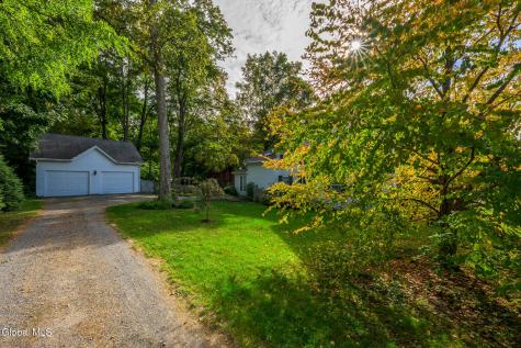 33 Hudson Street Kinderhook NY 12106