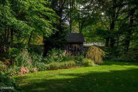 33 Hudson Street Kinderhook NY 12106