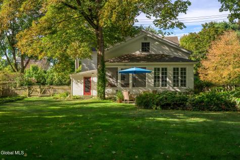 33 Hudson Street Kinderhook NY 12106