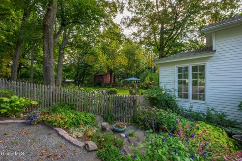 33 Hudson Street Kinderhook NY 12106