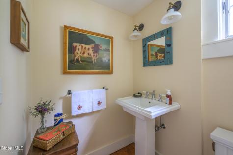 33 Hudson Street Kinderhook NY 12106