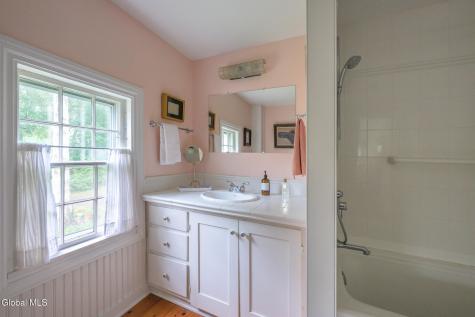 33 Hudson Street Kinderhook NY 12106