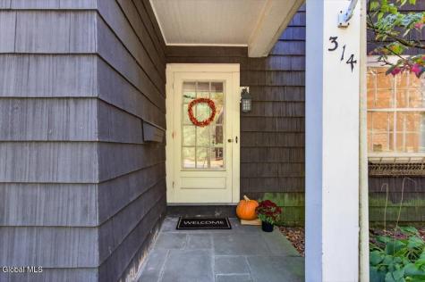 314 Osborne Road Loudonville NY 12211