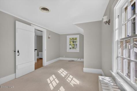 314 Osborne Road Loudonville NY 12211