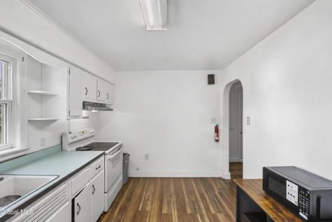 81 Hazelhurst Avenue Albany NY 12203