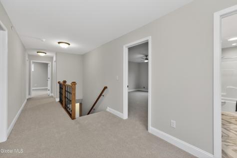 10 Scarlet Street Clifton Park NY 12065