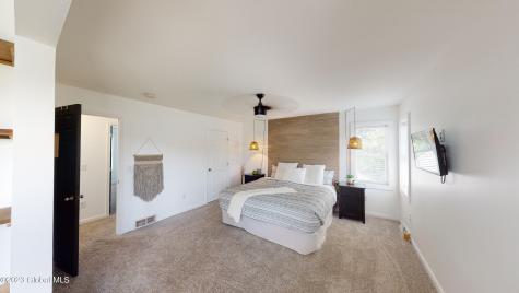 26 Foxglove Way Malta NY 12020