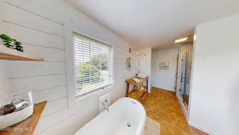 26 Foxglove Way Malta NY 12020