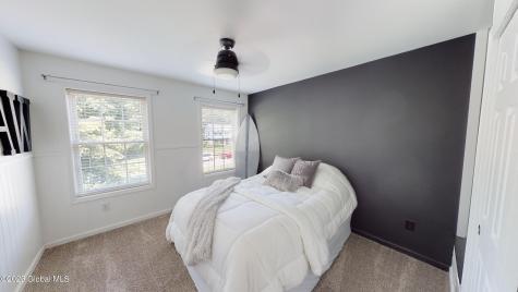 26 Foxglove Way Malta NY 12020