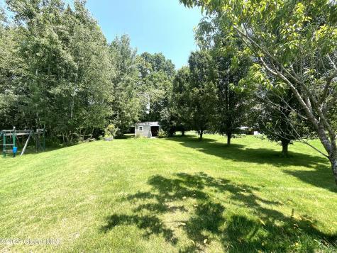 26 Foxglove Way Malta NY 12020