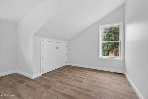 75 Mcgillis Avenue Lake George NY 12845