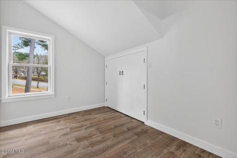75 Mcgillis Avenue Lake George NY 12845