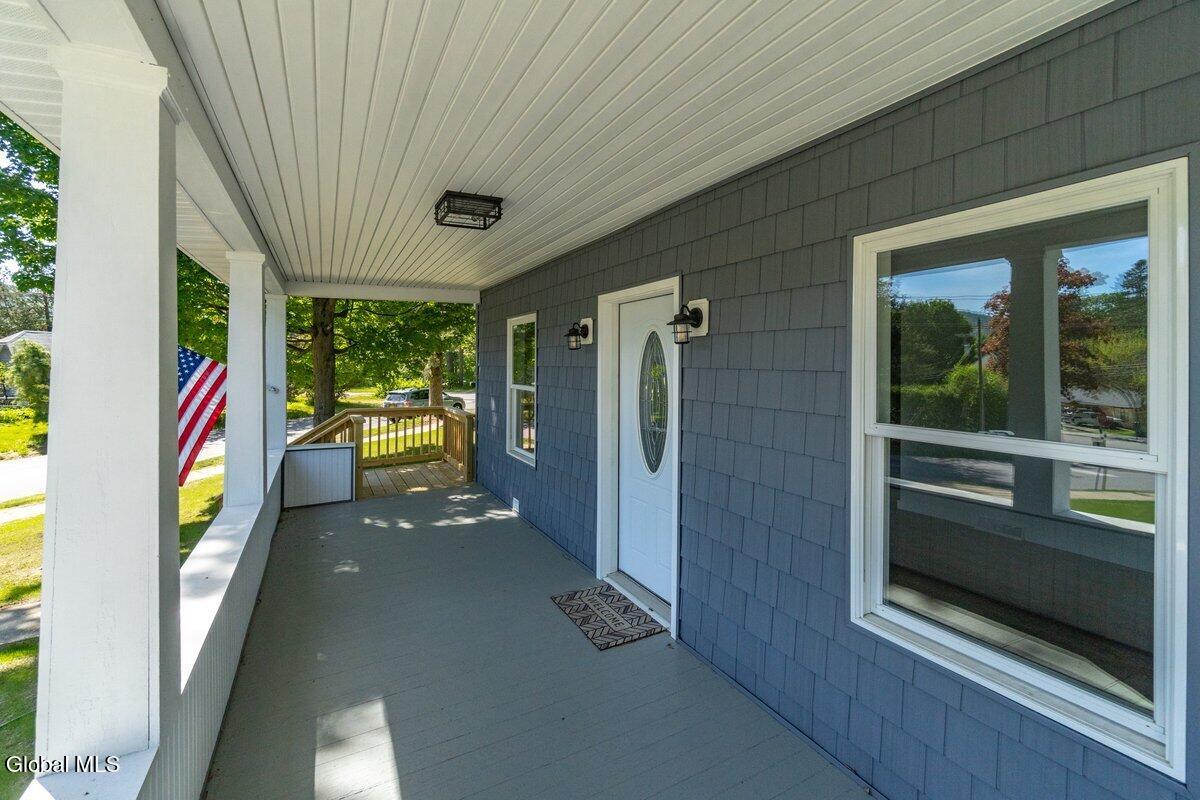 75 Mcgillis Avenue Lake George NY 12845