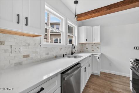 75 Mcgillis Avenue Lake George NY 12845