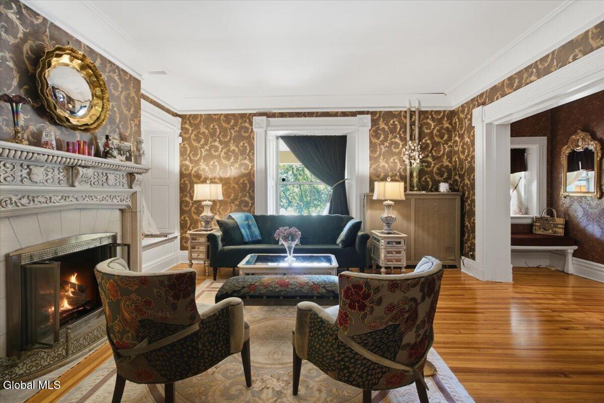 321 Guy Park Avenue Amsterdam NY 12010