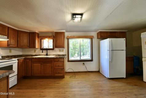 8 Park Avenue Middle Grove NY 12850