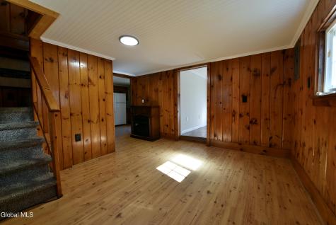 8 Park Avenue Middle Grove NY 12850