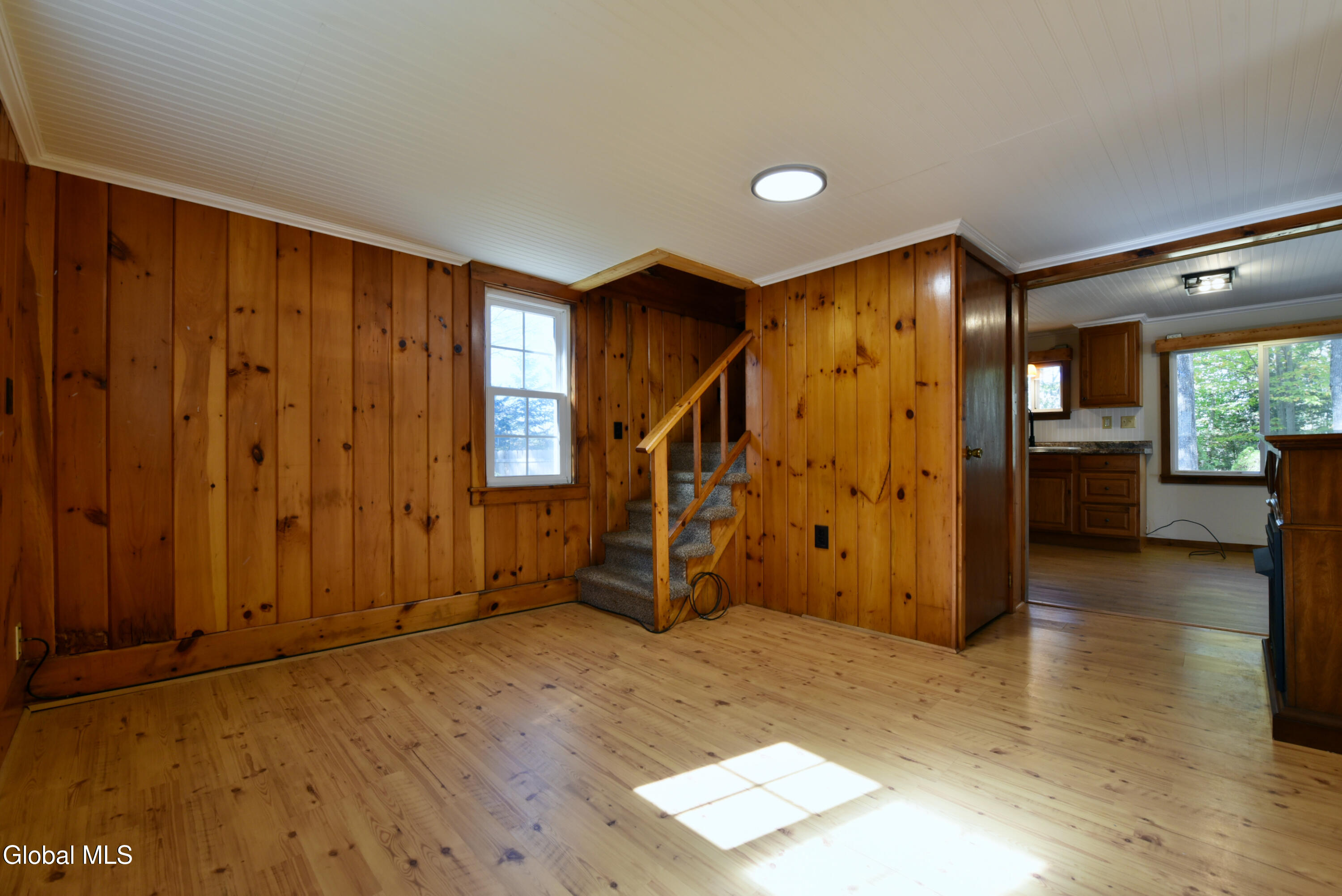8 Park Avenue Middle Grove NY 12850
