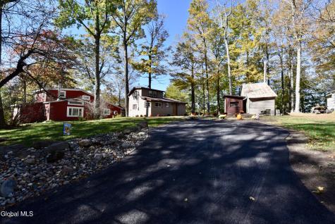 8 Park Avenue Middle Grove NY 12850