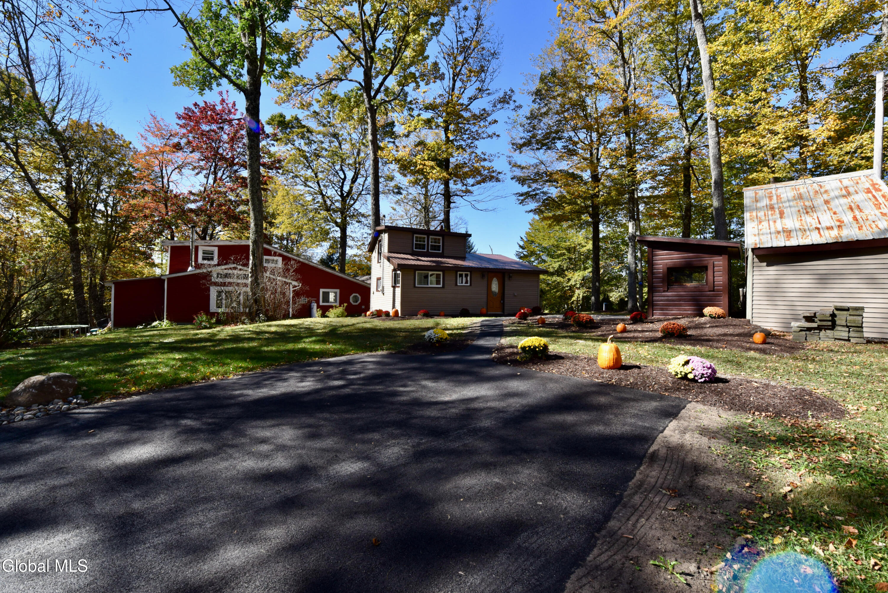8 Park Avenue Middle Grove NY 12850