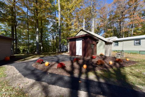8 Park Avenue Middle Grove NY 12850