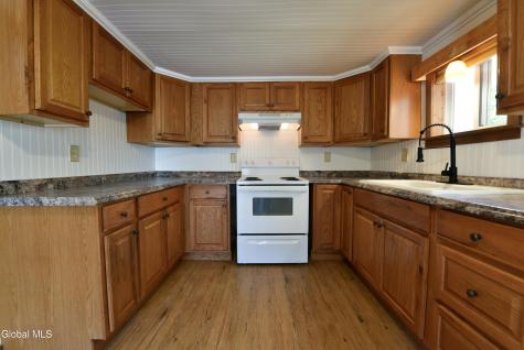 8 Park Avenue Middle Grove NY 12850