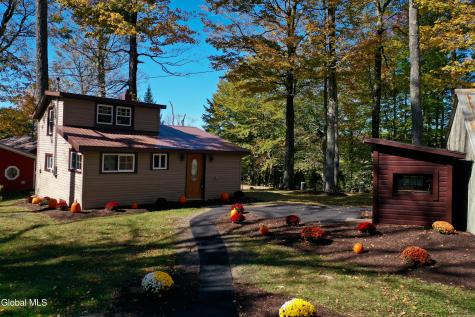 8 Park Avenue Middle Grove NY 12850