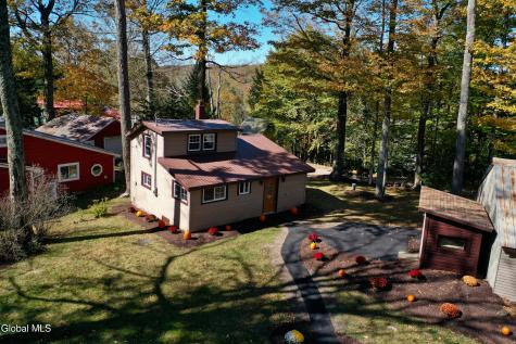 8 Park Avenue Middle Grove NY 12850