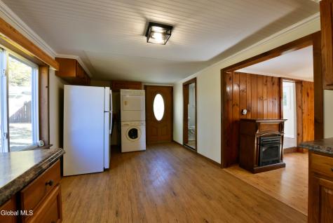 8 Park Avenue Middle Grove NY 12850