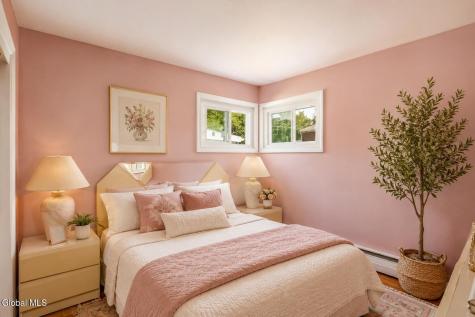 9 Garden Avenue Albany NY 12203