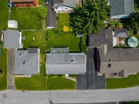 9 Garden Avenue Albany NY 12203
