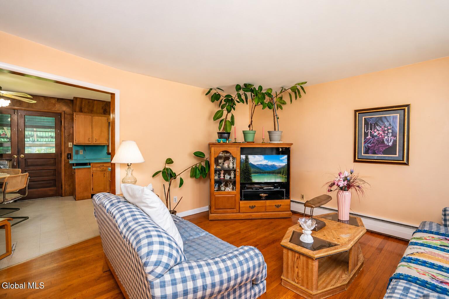 9 Garden Avenue Albany NY 12203