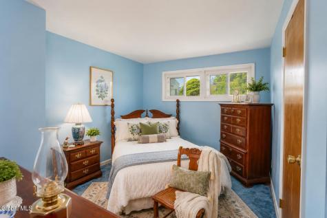 9 Garden Avenue Albany NY 12203