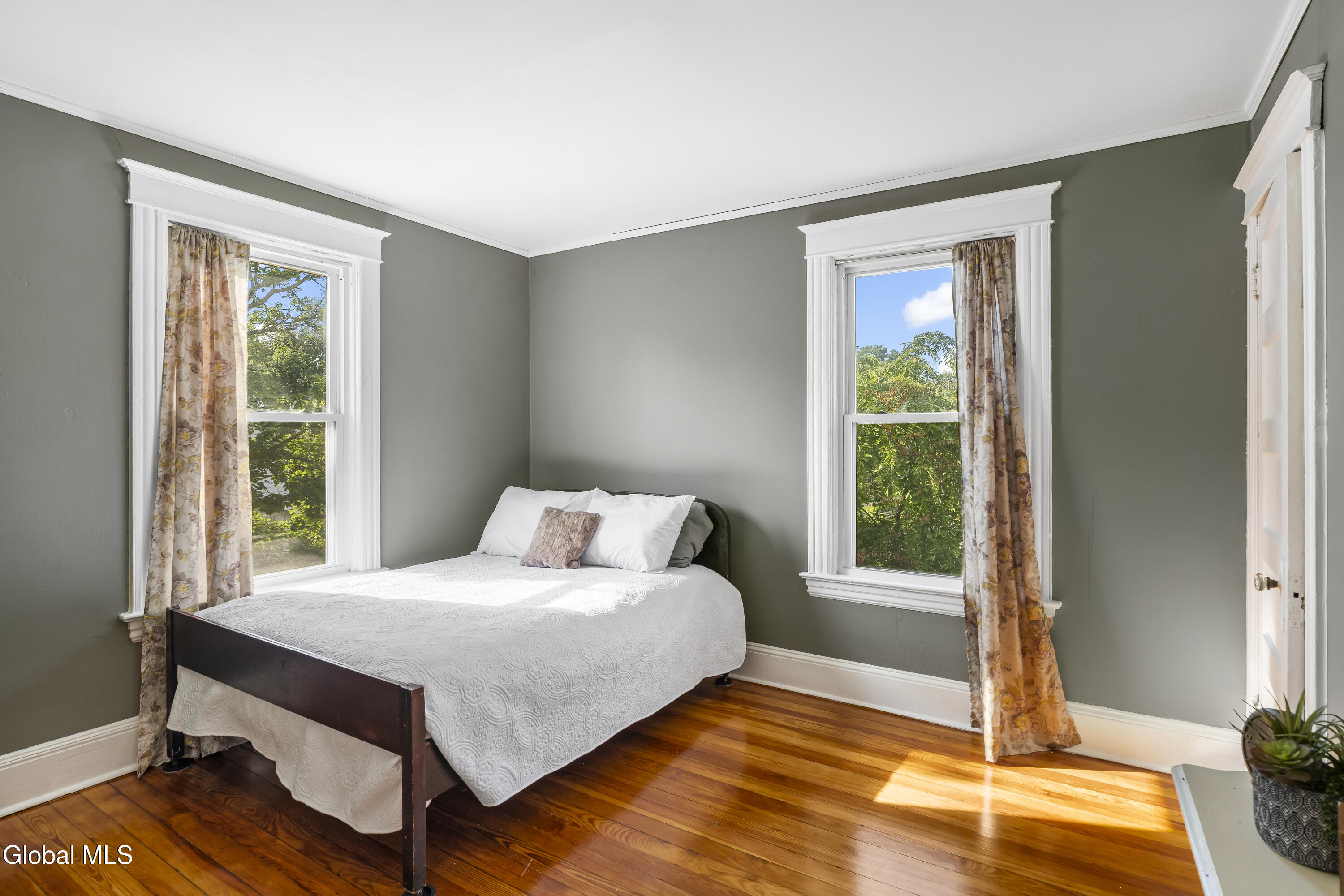 3 Cornelius Avenue Niskayuna NY 12309
