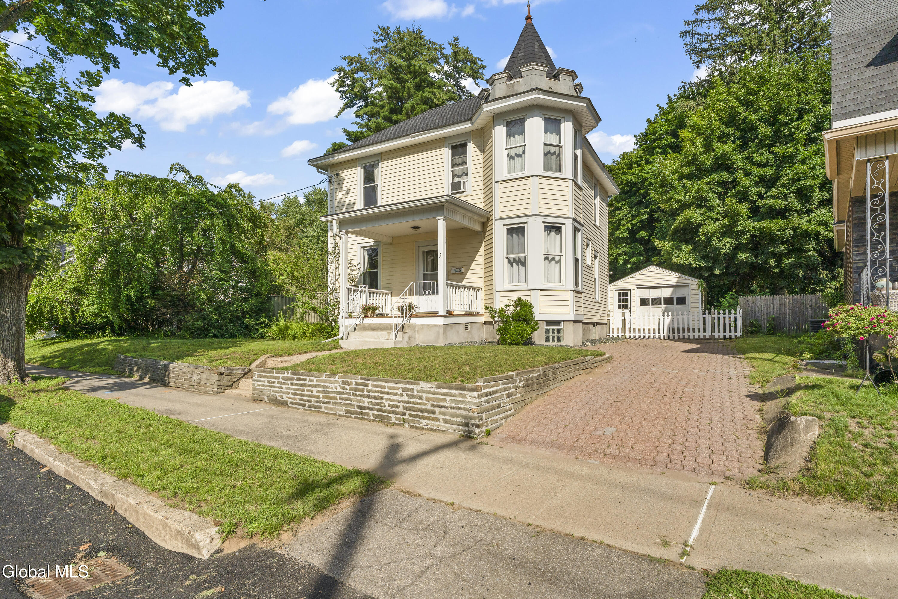 3 Cornelius Avenue Niskayuna NY 12309