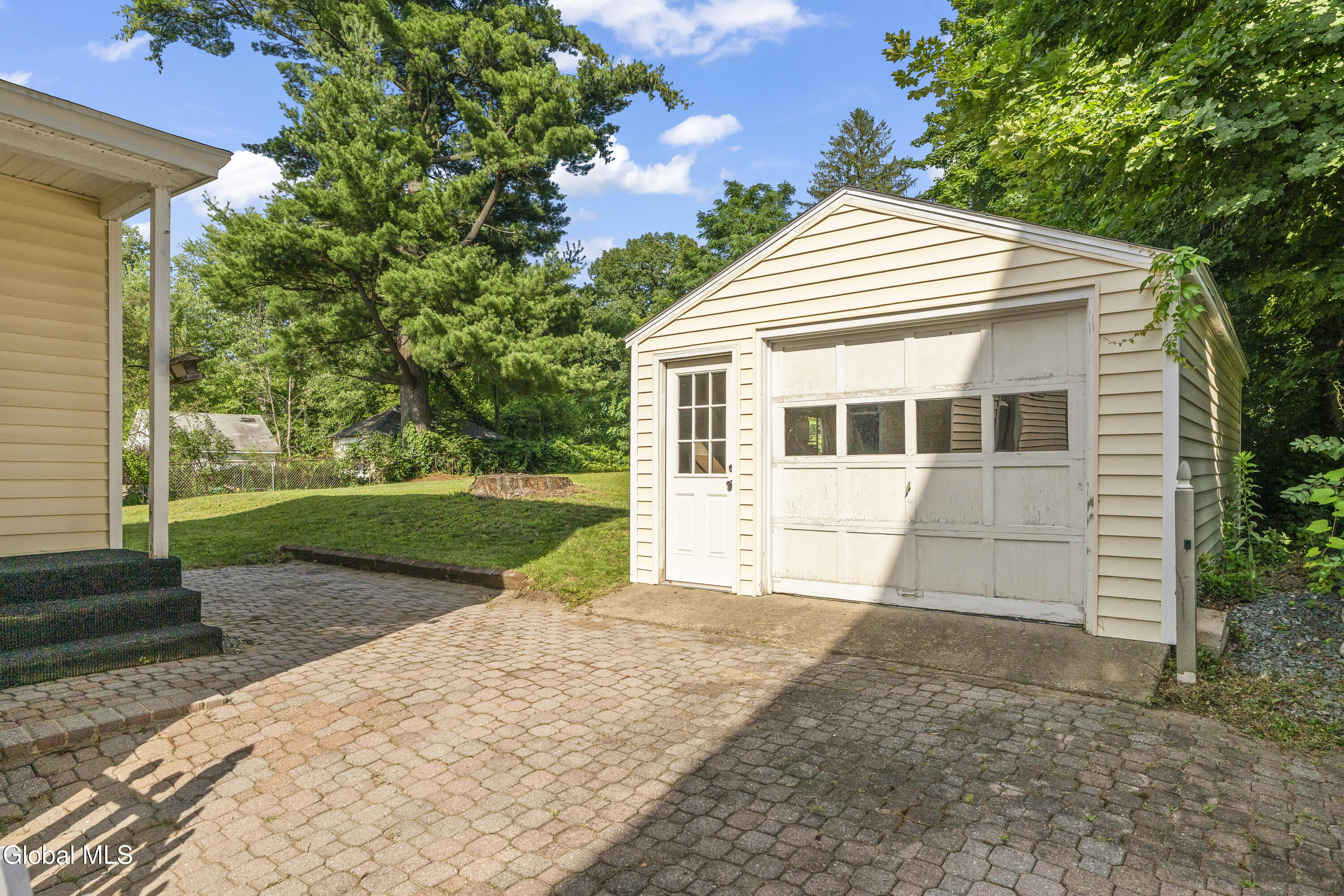 3 Cornelius Avenue Niskayuna NY 12309