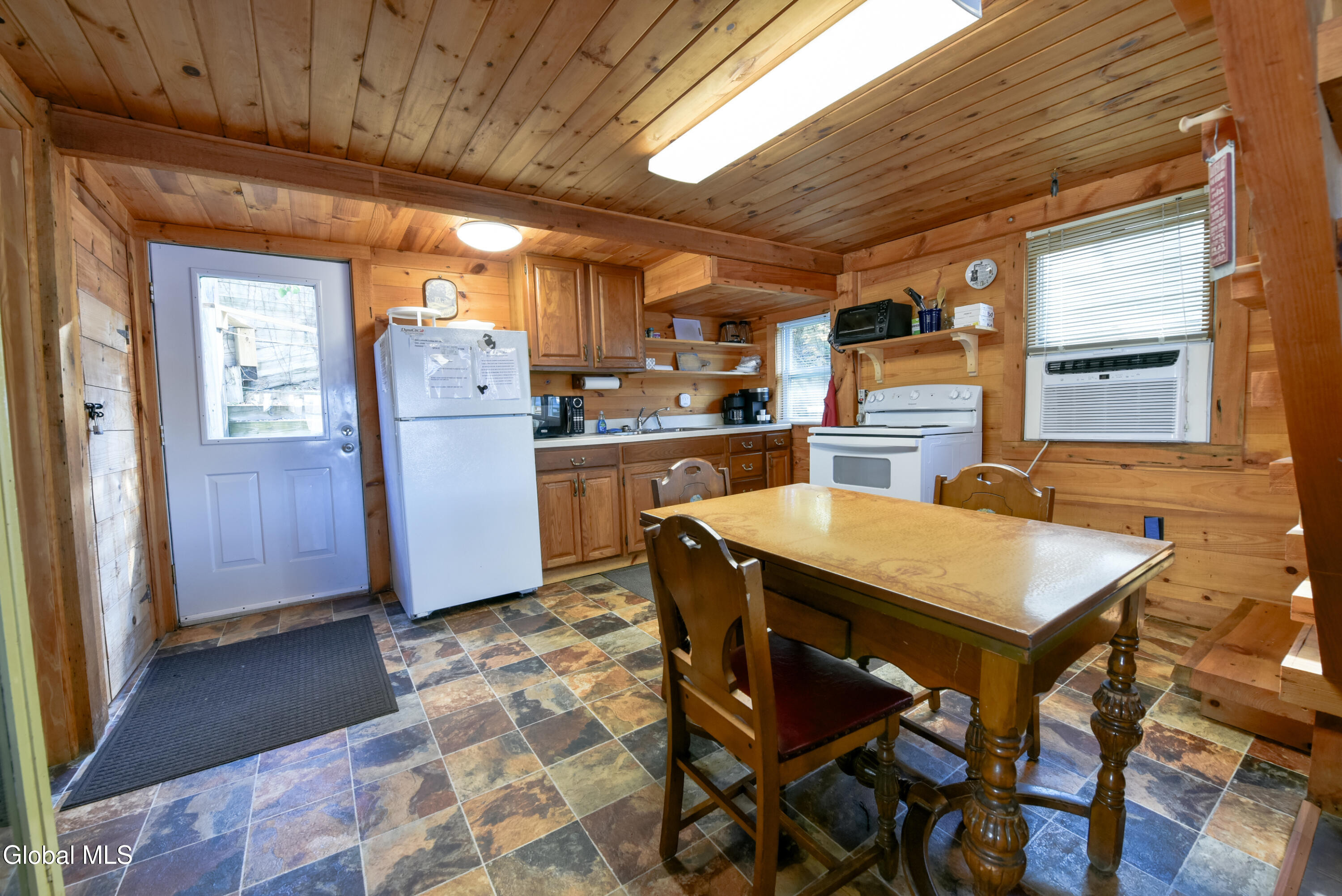 31 Main Street Middle Grove NY 12850