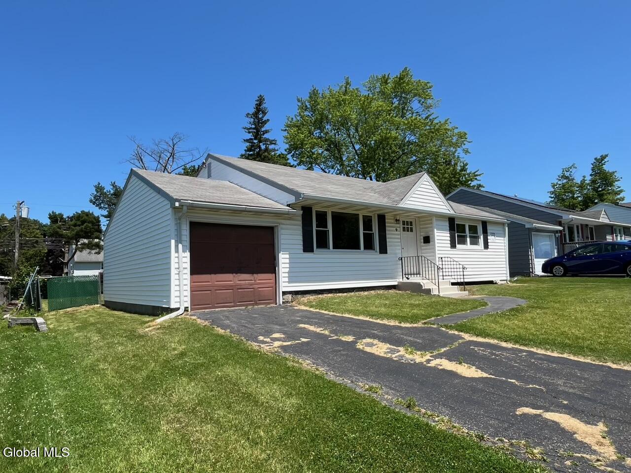 9 Dover Drive Latham NY 12110