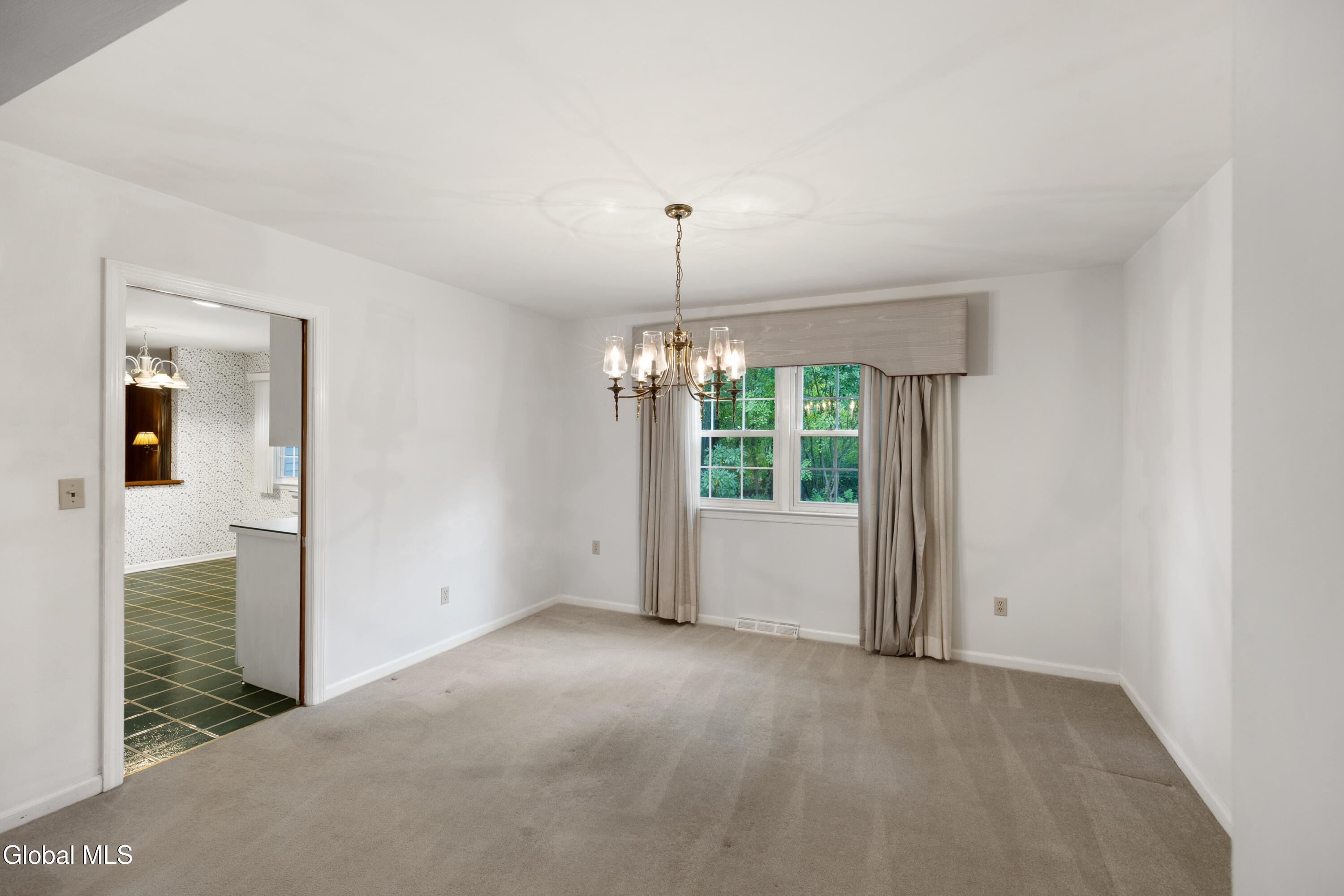 1279 Windemere Court Niskayuna NY 12309