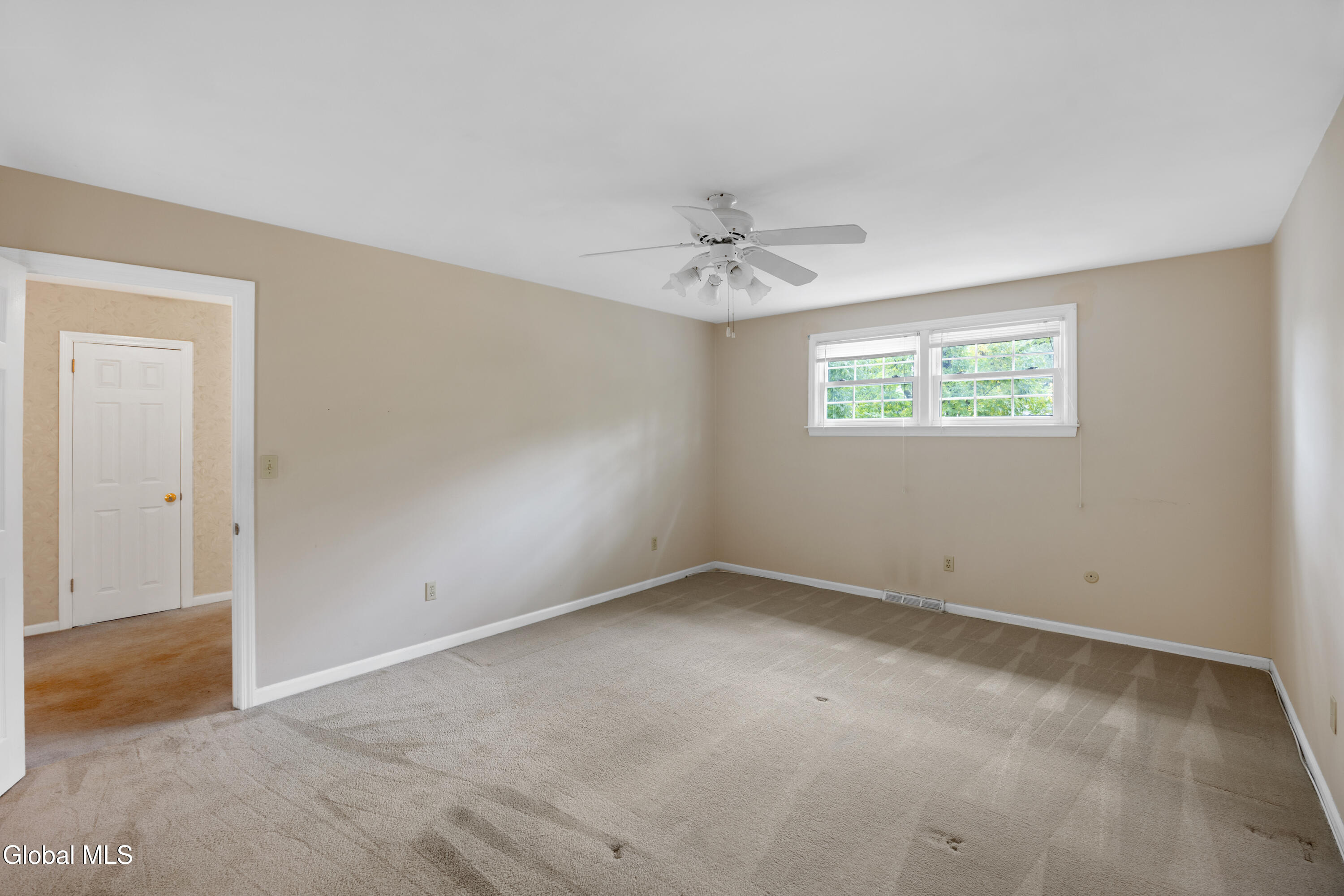 1279 Windemere Court Niskayuna NY 12309