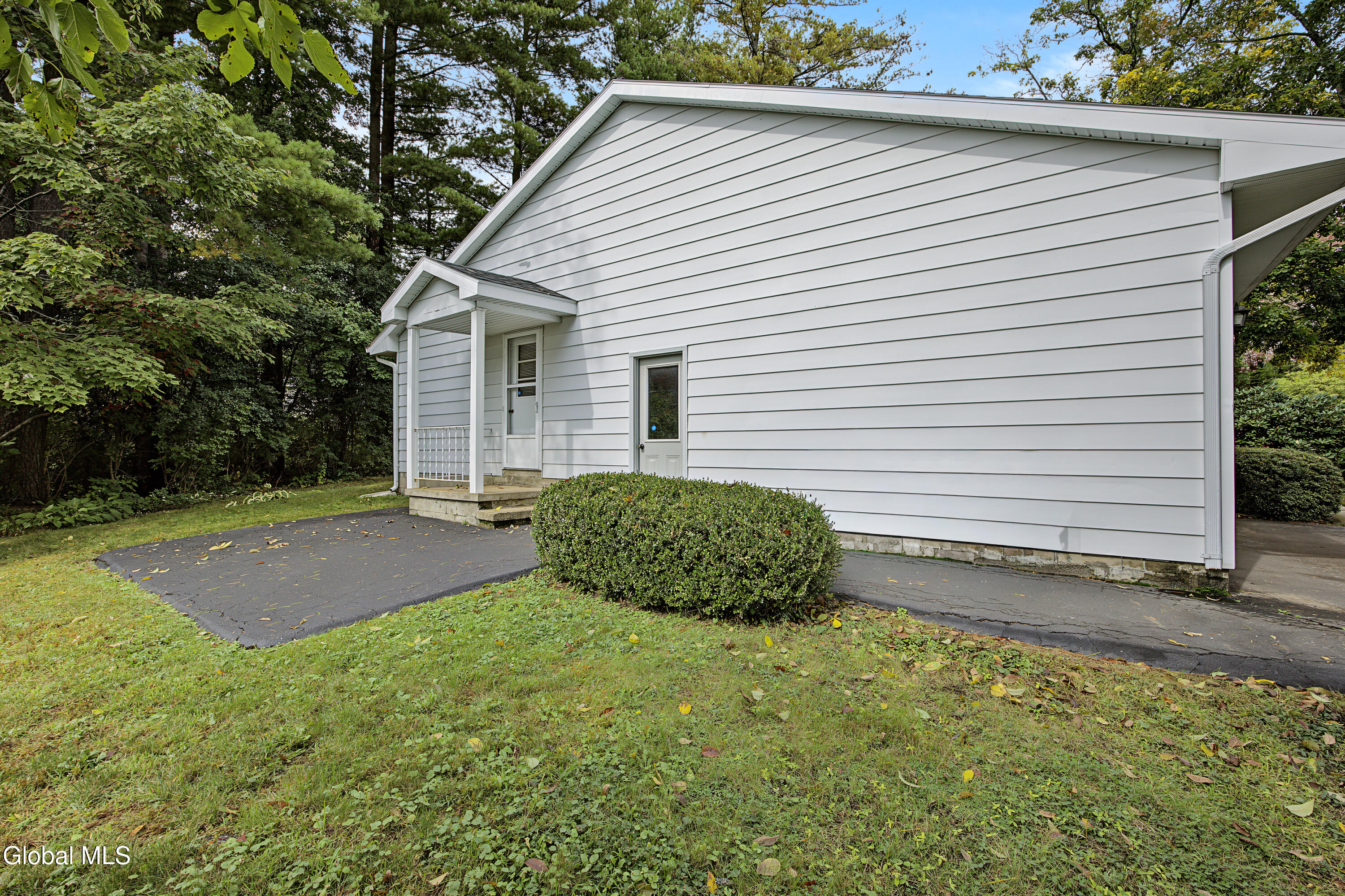 1279 Windemere Court Niskayuna NY 12309