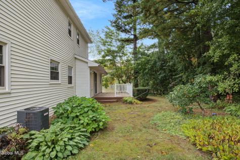 1279 Windemere Court Niskayuna NY 12309
