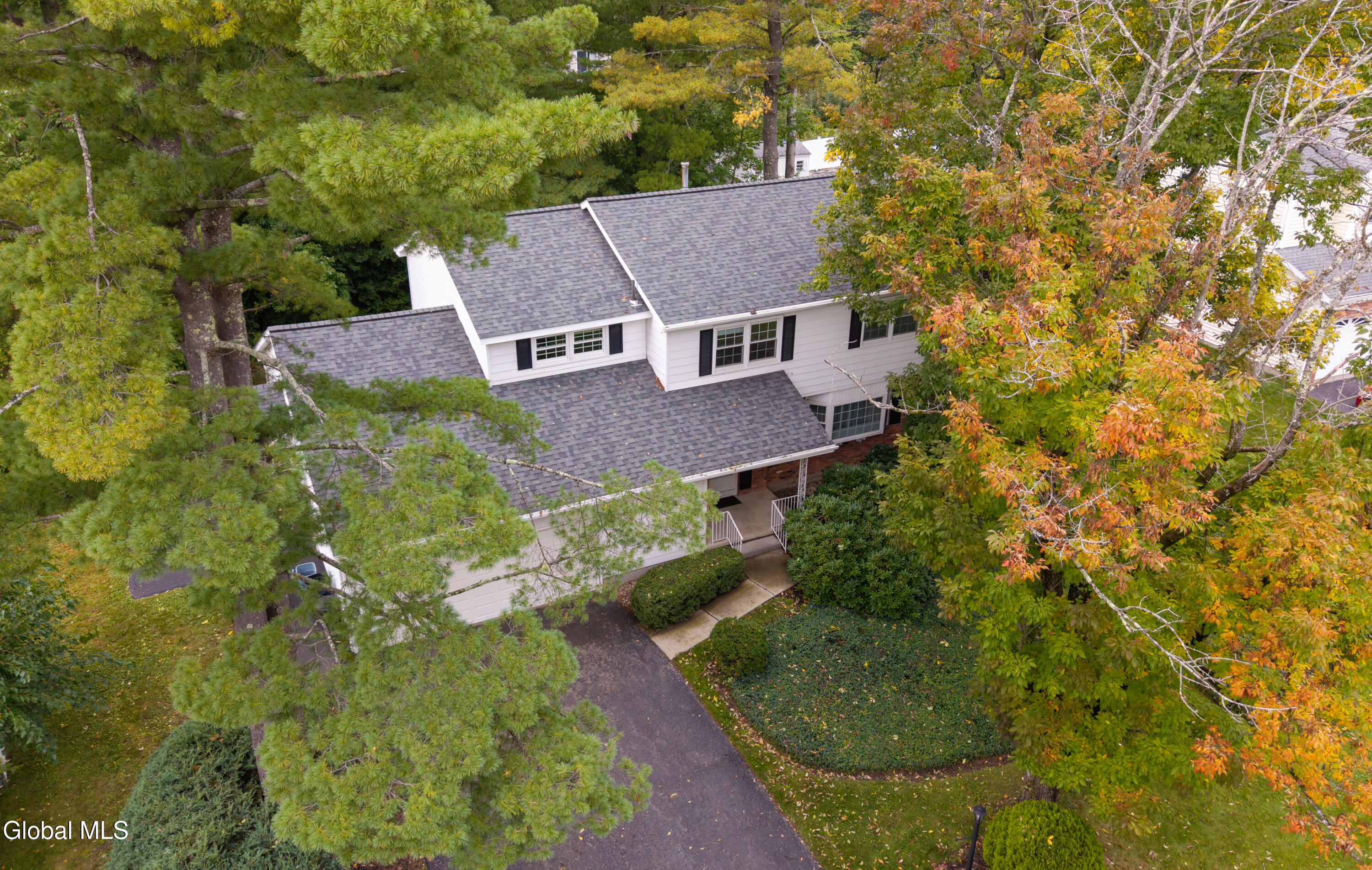 1279 Windemere Court Niskayuna NY 12309