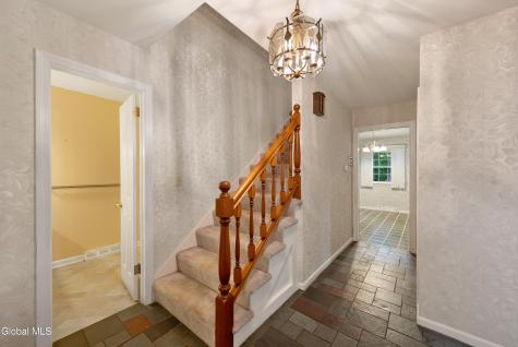 1279 Windemere Court Niskayuna NY 12309